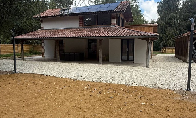 Lucbardez-et-Bargues Casa | Gîte Domaine d'Hybère