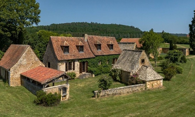 Thonac Cabaña | Castillo de Losse Estate