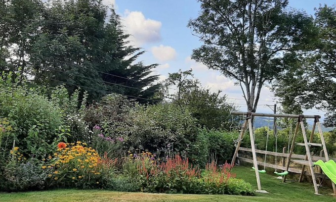 Lachaux Casa | Gîte du Jardin FleurAmour