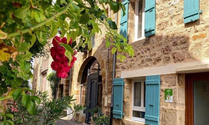 Capdenac-Le-Haut Casa | Gîte du Miral - CAPDENAC