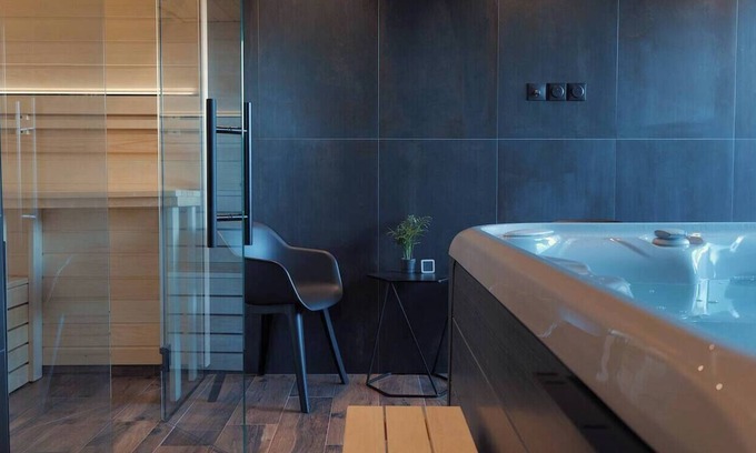 Les Sagnieres Casa | Gîte et Espace bien-être les Catis "le Morgon" 4* - Gite and wellness area