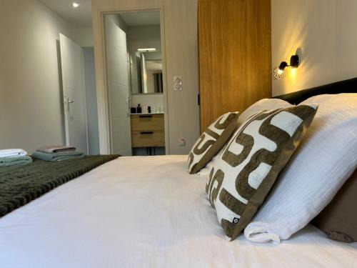 Neuville-sur-Ain Apartamento | Gîte l Ainstant à 2 pas de la rivière, proche CNPE et A42