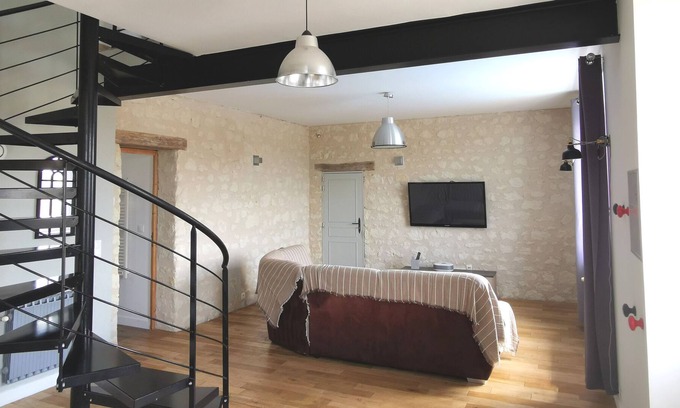 Cravant-les-Coteaux Casa | Gîte la P'tite Barrique (Pets accepted)