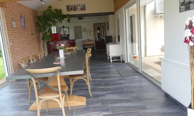 Brigne Casa | Gîte La pointe de diamant, Doué en Anjou. Pets welcome!