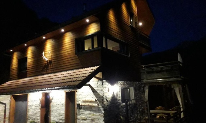 Sainte-Agnes Casa | Gîte Le Cerf de Belledonne