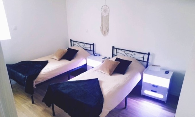 Ornans Apartamento | Gîte "le Moderne" 1 à 2 Pers. Idéal Pour les Couples et les Travailleurs
