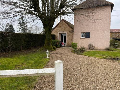Champlecy Casa | Gîte Le tilleul