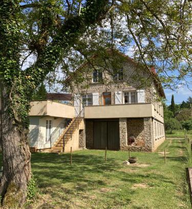 Lacave Casa | Gîte Les clés des Champs Côté Jardin