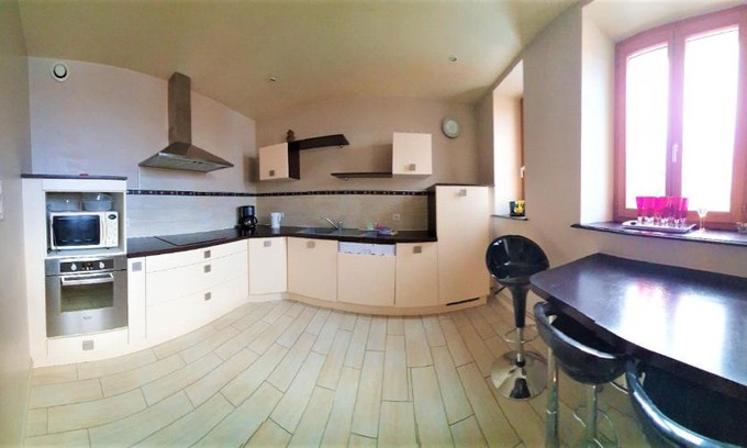 Ventron Apartamento | Gîte Lilas, LOFT 2 à 8 personnes, avec salle de jeux et SPA dans la résidence