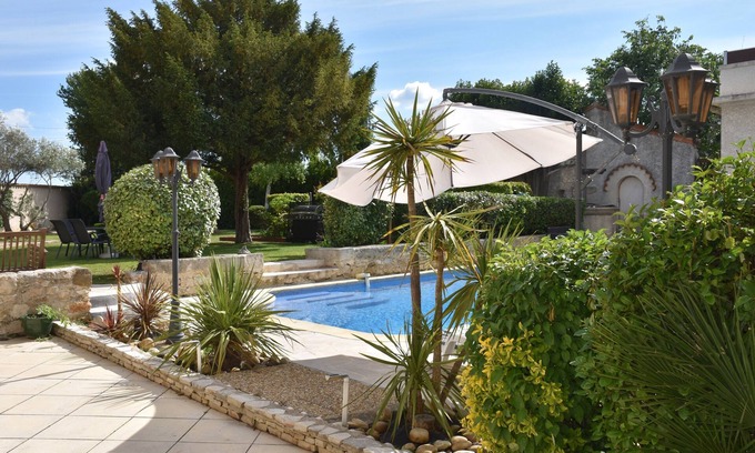 Sommieres Casa | Gîte Lucas 4 pers. piscine et clim à Sommières - Calm, nature & traditions !