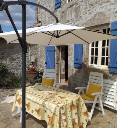 Busserolles Casa | Gîte Moulin de Ludièras