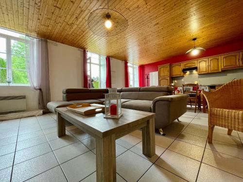 Saint-Julien-Molhesabate Casa | Gîte rénové 2018, au cœur de la nature, activités plein air, 3 chambres, jardin privatif, proche Via Fluvia - FR-1-582-261