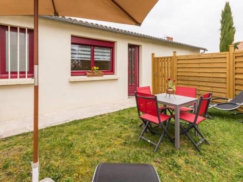 Clisson Casa | Gîte rénové avec terrasse et jardin à Clisson, proche gare, commerces, restaurants et vignoble nantais - FR-1-306-900