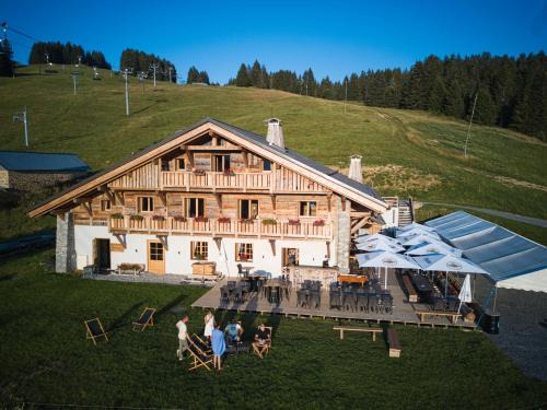 Cohennoz Casa | Gîte Restaurant LA TETE DE MULE