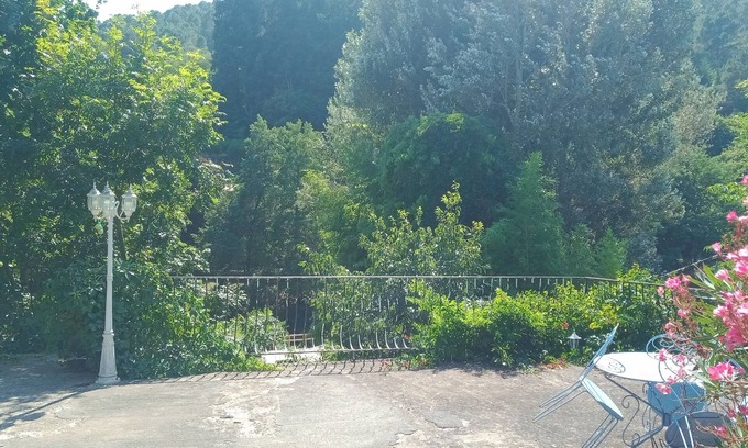 Lasalle Apartamento | Gîte Rural Avec Terrasse et Piscine Près de la Rivière