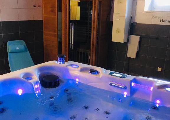 Merxheim Casa | Gîte Spa Sauna Piscine CÔTÉ VERGER Merxheim Alsace
