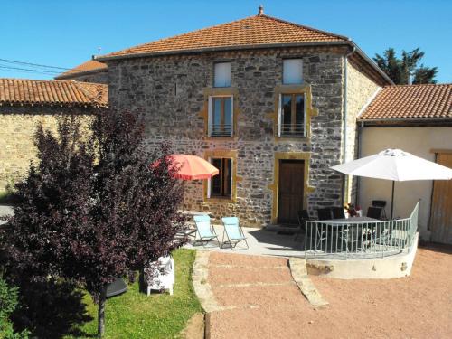 Saint-Paul-de-Vezelin Casa | Gîte spacieux avec cheminée et WiFi - Animaux admis - FR-1-496-87