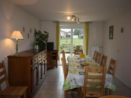 Docelles Casa | Gîte spacieux avec grande terrasse, proche de Gérardmer - Idéal familles et groupes - FR-1-589-420
