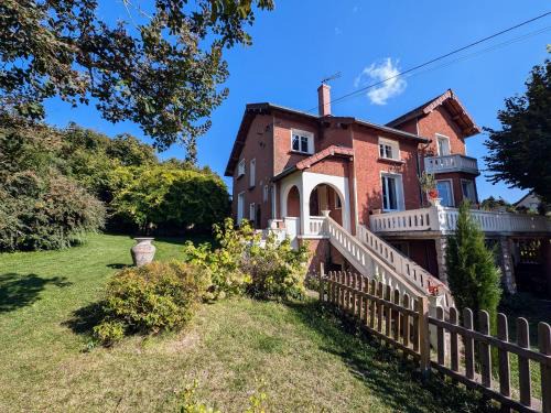 Chargey-les-Gray Casa | Gîte spacieux et lumineux à Chargey-lès-Gray - FR-1-583-486