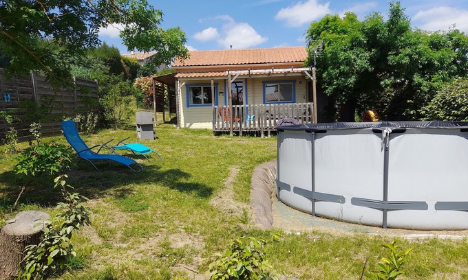 Saint-Paulet Casa | Gîte Tout Confort Avec Piscine et Jardin Privé à la Campagne