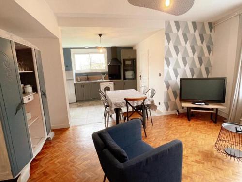 Couffy Casa | Gîte tout inclus à proximité de Beauval, 2 chambres, jardin, terrasse privée, animaux acceptés - FR-1-491-337