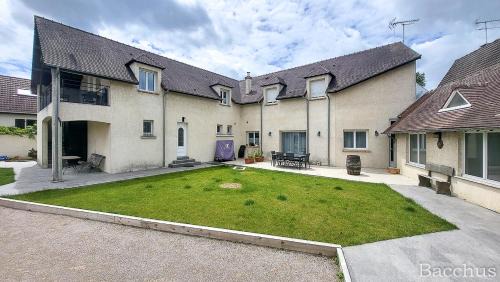 Villecresnes Casa | Gîtes Ange et Bacchus