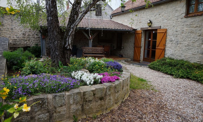 Poligny Cabaña | Casa rural (alquiler íntegro) Gîtes Ruraux de la Fontaine Gargot para 7 personas