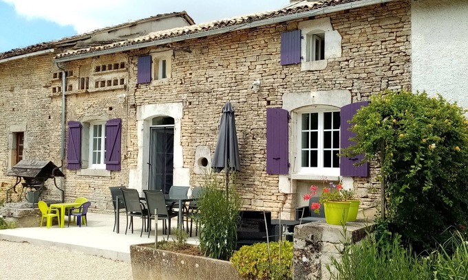 Messe Casa | Gîtes de la Roche Élie -> "Chez Léonie" ⭐⭐⭐