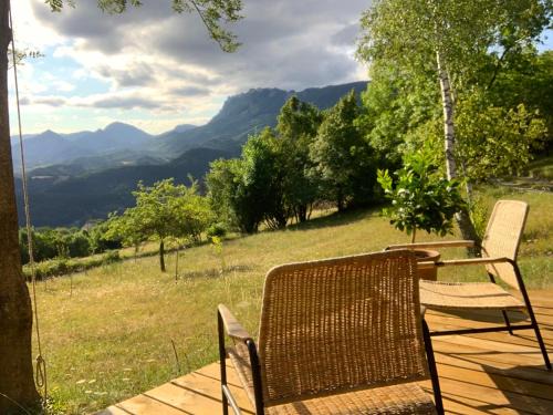 Piegros-la-Clastre Casa | Gîtes du Puyjovent - Côté Vallée - à 15 minutes de Crest, vue panoramique, calme