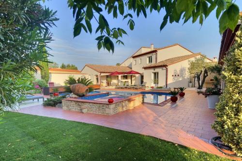 Theza Casa | Gîtes La Catalane