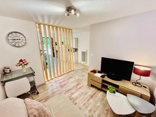 Le Breuil Apartamento | Gîtes Montvaltin - Appartement T2 52m2