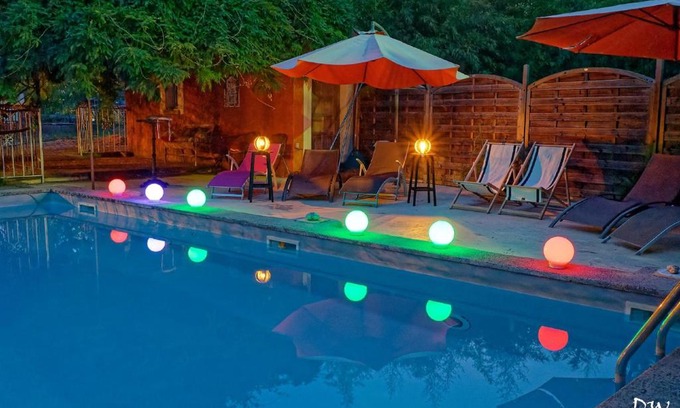 Castillon-du-Gard Apartamento | Gîtes piscine La Bastide des Pins