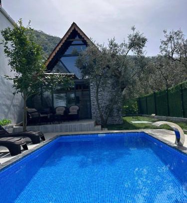 Iznik Otro | Göçebe Kamp & Bungalov