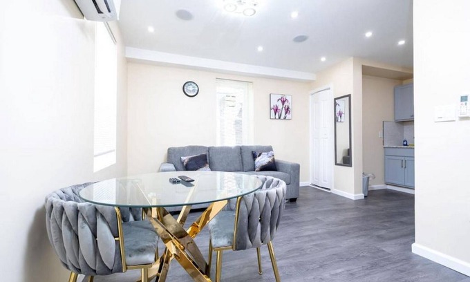 Darby Apartamento | G.O.G Building