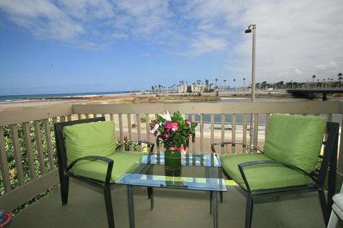 Townsite Casa | G32 - Harbor Cottage - On-the-Sand