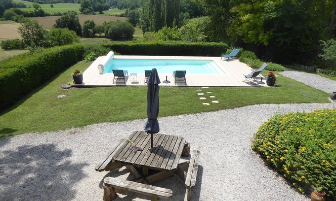 Valprionde Casa | Quercynoise Country House en Valprionde YOUTUBE "ubicación Montcuq"