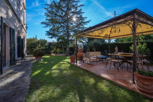 Terricciola Apartamento | Gaby Apartment In Villa, Wifi, Terricciola, Pisa
