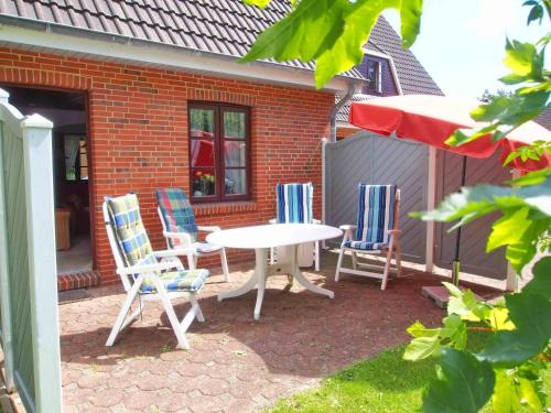 Alkersum Apartamento | Gaestehaus-Bruhn-2