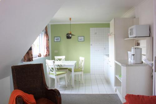 List Apartamento | Gaestehaus-Sylvie-Wohnung-2