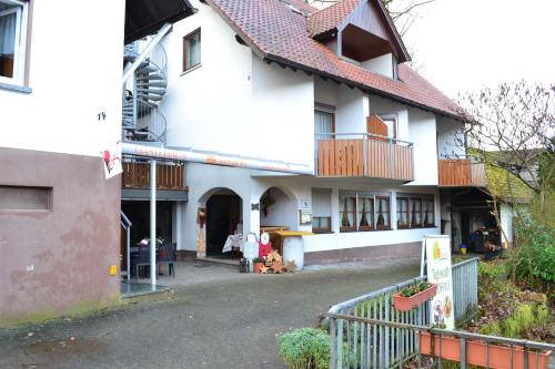 Ohlsbach Hotel | Gaestehaus Tagescafe Eckenfels
