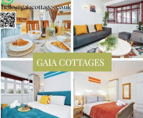 Hersham Casa | Gaia Cottages 3BR Home with Parking,WIFI,Garden,EV & Desk