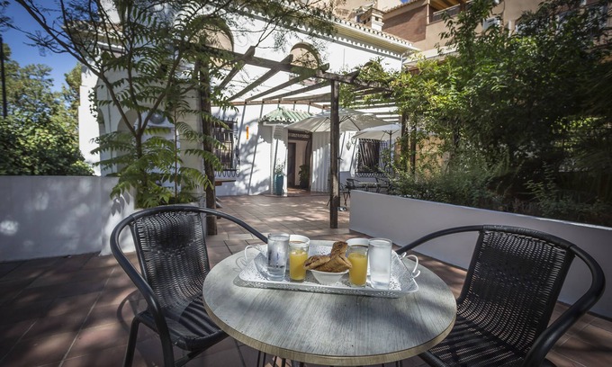 Genil Cama Y Desayuno | Gala Placida Experience 1923