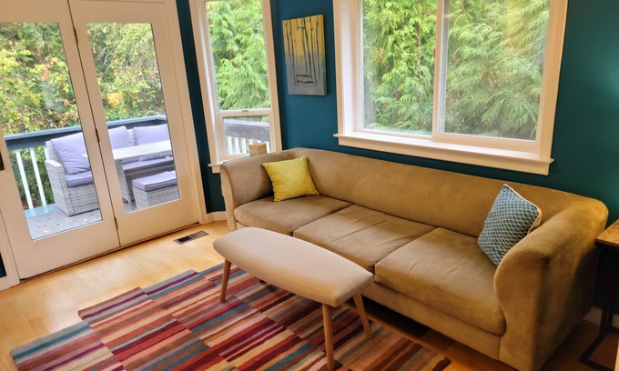 Whatcom Falls Casa | Galbraith Mountain Retreat