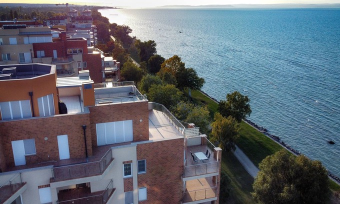 Siofok-Szabadifurdo Apartamento | Galerius Golden Beach Apartment