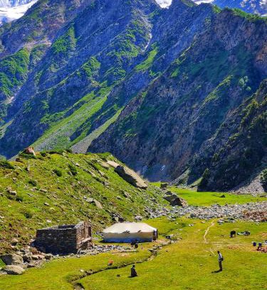 Hunza Otro | Galib Camping Site Minapin Hunza Nagar Gilgit Baltistan Pakistan