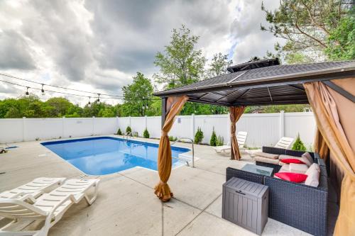 Tobyhanna Casa | Game Room and Fire Pit Poconos Family Getaway