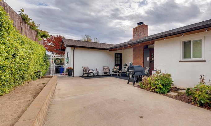 Jackson Casa | Game Room & Patio: Charming Jackson Retreat!