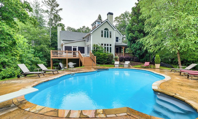 Dahlonega Casa | Game Room & Pool: Group Getaway in Dahlonega!