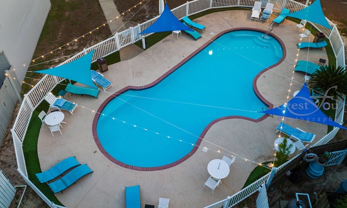 Gulfport Casa | Casa de Red Beach: piscina, casinos, complejo cerrado ❤️ RECIENTEMENTE RENOVADO