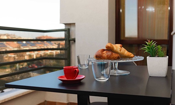 San Faustino-Madonnina-Quattroville Apartamento | Ganden's Flat - Una Habitación Piso, Capacidad 3
